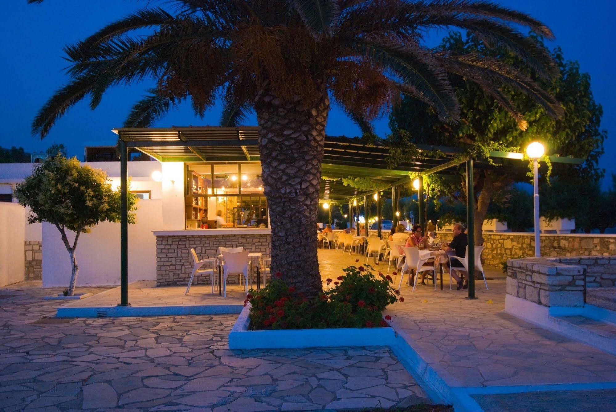 Fito Aqua Bleu Resort ピタゴリオ エクステリア 写真