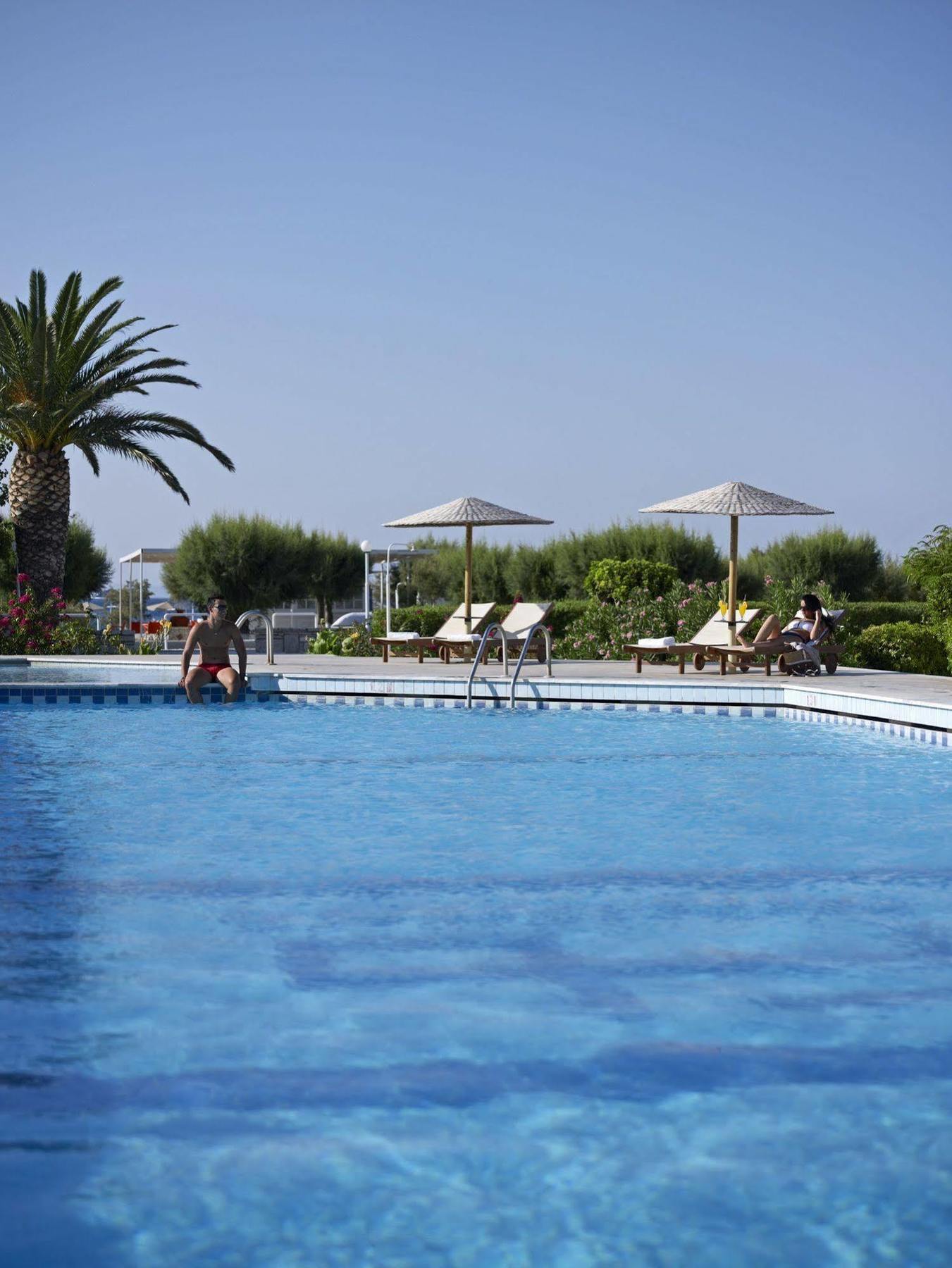 Fito Aqua Bleu Resort ピタゴリオ エクステリア 写真